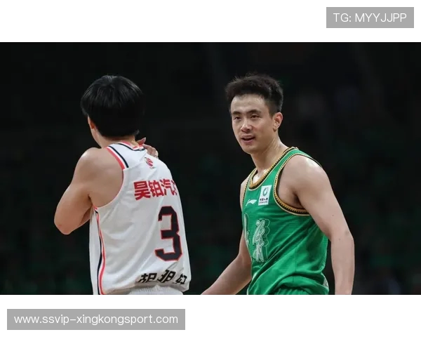 NBA-最新动态:鲁媒 山东男篮小外援约翰逊已经抵达济南 明天完成手续 NBA-最新动态:鲁媒 山东男篮小外援约翰逊已经抵达济南 明天完成手续